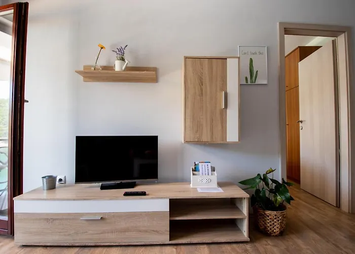 Blaskovic Novigrad (Dalmatia)